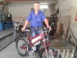 Далекобійник із Вінниці власноруч створює електровелосипеди